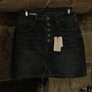 A loves a , high rise mini skirt.